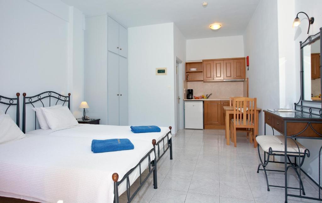 Anniska Hotel Kardamyli الغرفة الصورة